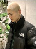 ホワイトブリーチ　バズカット　ハイトーン坊主