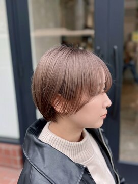 セラ バイ ユーレルム(SerA by U-REALM) 透明感☆マッシュショート　担当　佃