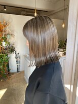 ノラ(Nora)&nbsp;＊ハイライトとワンレンロブ＊