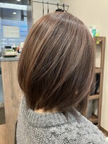 イング(ING)&nbsp;ハイライトピンクミルクティーボブ