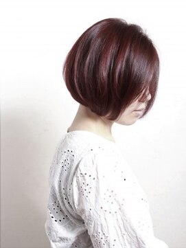 ヴィスト バイ レボ(VIST by REVO) 大人可愛い小顔ショートボブ【VIST 武田元気】