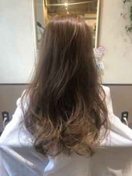 シレーナ ヘアーリゾート(Sirena Hair Resort) Sirena Hair Risort 　ロングスタイル