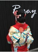艶感しっとり個性的シニヨン