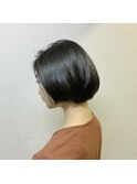 頭の形が綺麗に見えるスッキリショート☆