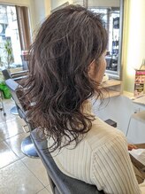 ダメージを最小限に抑えた、低温デジタルパーマ♪