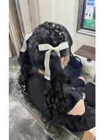 リエラ 新宿(RIERA)&nbsp;編みカチュツインテール