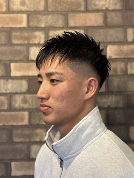 バーバーショップ ネオ セカンド(BARBERSHOP NEO2nd) 束感2ブロショートスタイル
