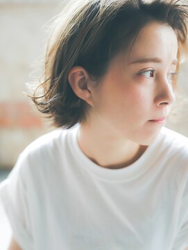 カライング(ing) 大人可愛い20代30代40代小顔ウルフレイヤーボブ丸みショートボブ