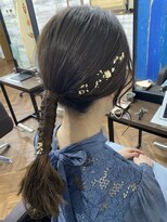 ファム(fam.)&nbsp;タイトな小枝アレンジ