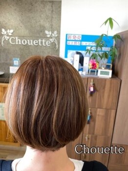 シュエット(Chouette)の写真/骨格や毛流れを見極めてカットするから、伸びてきてもお手入れ楽々♪顔周りのカットの小顔効果も嬉しい◎