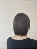 グレーベージュ