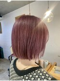 切りっぱなしボブ × pinkカラー