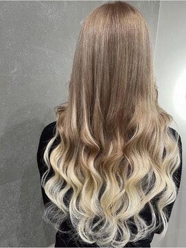 カルフール ロハス 草加東口店(Carrefour LOHAS) ケアブリーチ・ハイトーン・髪質改善トリートメント・韓国風ヘア