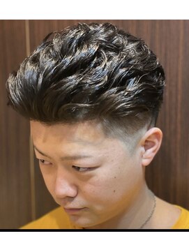 銀座 シノ 灯(shino HANARE) フェードカールバックスタイル