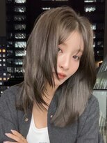 ブラン(Blanc Aoyama)&nbsp;レイヤーカット/顔まわりカット/ブリーチなし/ロング/ミディアム