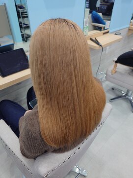 アンフィ 神奈川新町(Anphi) Cashmereトリートメントで髪質改善