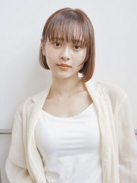 ロウ 銀座(RAW) ベージュシンプルボブ