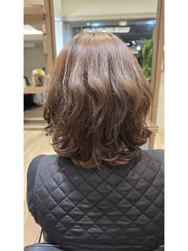 シュヴー 門前仲町(CHEVEUX) ストカールで魅了する大人エレガントスタイル☆彡