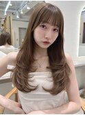 2韓国風ロングレイヤー顔まわりカット前髪艶髪透明感カラー