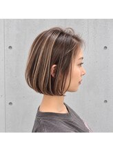 【艶髪カラー/明るい白髪染めが得意】透明感と艶を叶えるカラーでショート/ショートボブ/ボブを美しく◎