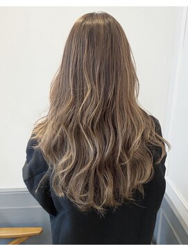 ネオリーブアイム 横浜西口店(Neolive aim) ミルクティーベージュ