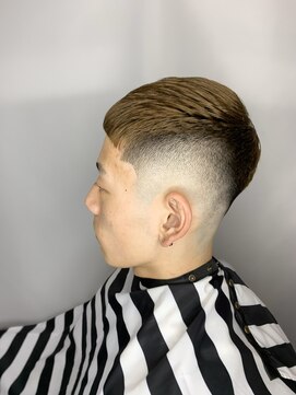 バーバー スタジオ ラフテル(Barber Studio RAFTEL) クロップスタイル