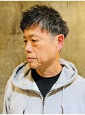 大人ショート　ソフトツイスト　グレイヘア　刈り上げ　40代50代