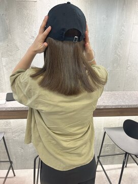 プリュム(plumu.) カーキグレージュ