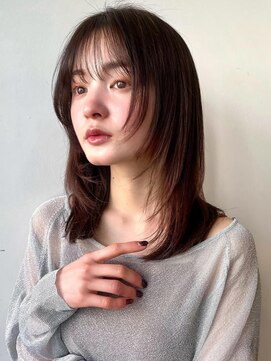 ラフ フロム ガーデン(Laf from GARDEN) レイヤーカット/オリーブベージュ/ウェットヘア/小顔ヘア/韓国風