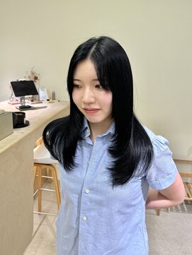 ウル 名古屋栄(ulu) レイヤーカット/髪質改善/縮毛矯正/名古屋栄