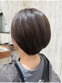 ショートボブ