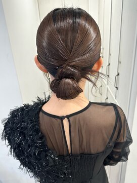 ガーデンヨコハマ(GARDEN YOKOHAMA) ヘアアレンジセットタイトセミロングカチモリ結婚式成人式前撮り