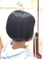 美容室ヒラトヤ 都南店&nbsp;20代30代40代大人かわいい前下がり丸みミニボブ