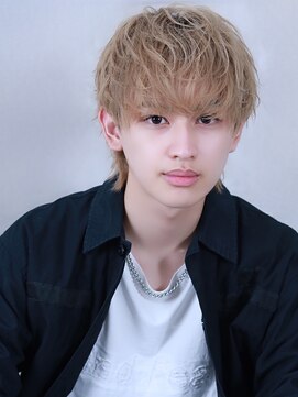 リップス 栄(LIPPS) マッシュウルフブリーチカラー