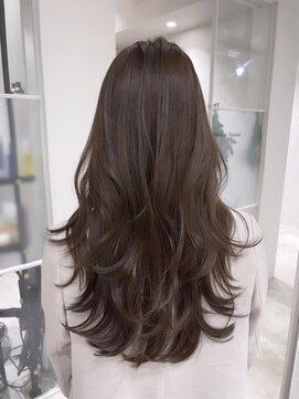 ムード(MOOD,) 暗めカラー/グランマッシュ[レイヤーカット/髪質改善/銀座]