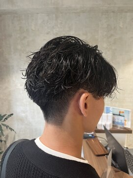 ミリ 府中(Mili) カット×ツイストスパイラルパーマ