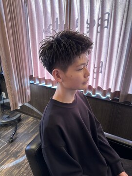 ヘアーイーダッシュ(HAIR E') スパイキーショート