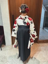 ルーブル(LOUVRE) 【Hitomi】袴着付け+ヘアセット