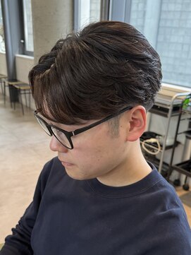 アウラ(AURA) フェザーパーマ毛流れパーマメンズパーマメンズカット