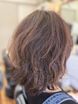 ナチュレヘアー(Nature hair)&nbsp;外国人風の無造作なウェーブスタイル