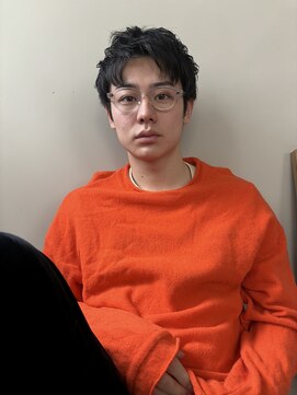ウェルク(welc) メンズカット 波巻き ツイスパ 韓国風 センターパート