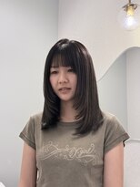 ウタリ(utari)&nbsp;ダークブラウンでつくる柔らかレイヤー