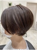 ショートボブ