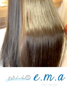 エマヘアデザイン(e.m.a Hair design) ベージュカラー