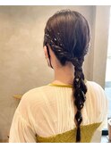 ローツインテールで個性的ヘアアレンジ！