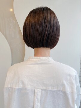 モリオ フロム ロンドン 大宮2号店(morio from London) 【なかじま ひびき】黒髪ミニボブ