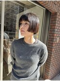前上がりボブ