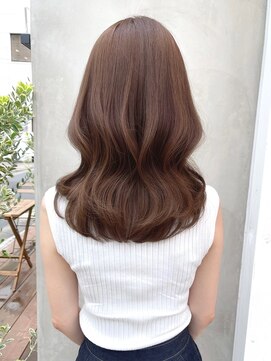 ミラリー トウキョウ(Mirareee Tokyo) 20代30代40代◎栗色波巻きミルクチョコレート艶感エギョモリ