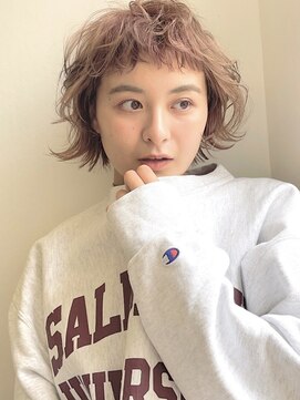 ウミ(umi.) 攻めバングでボーイッシュボブ