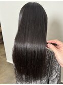 縮毛矯正でも柔らかく滑らかに!艶髪地毛風ストレート